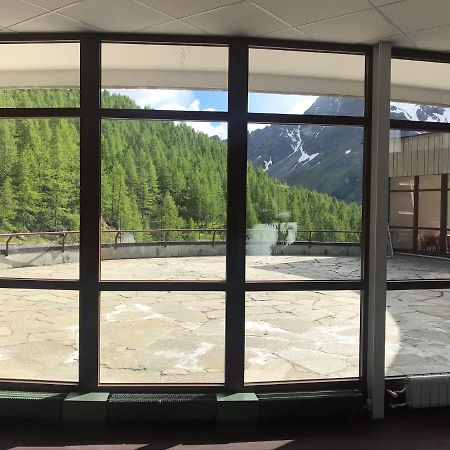 Апартаменти Aroma Di Legno E Profumo Di Neve Брей-Червінія Екстер'єр фото